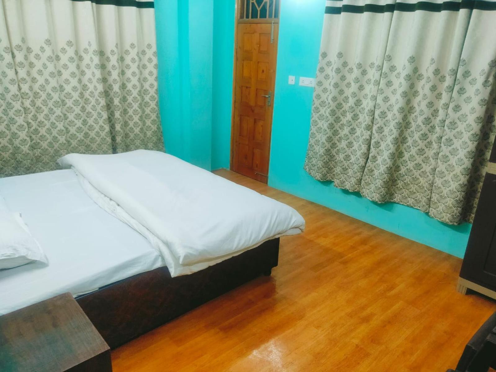 Thakur Apartment Shimla Dış mekan fotoğraf